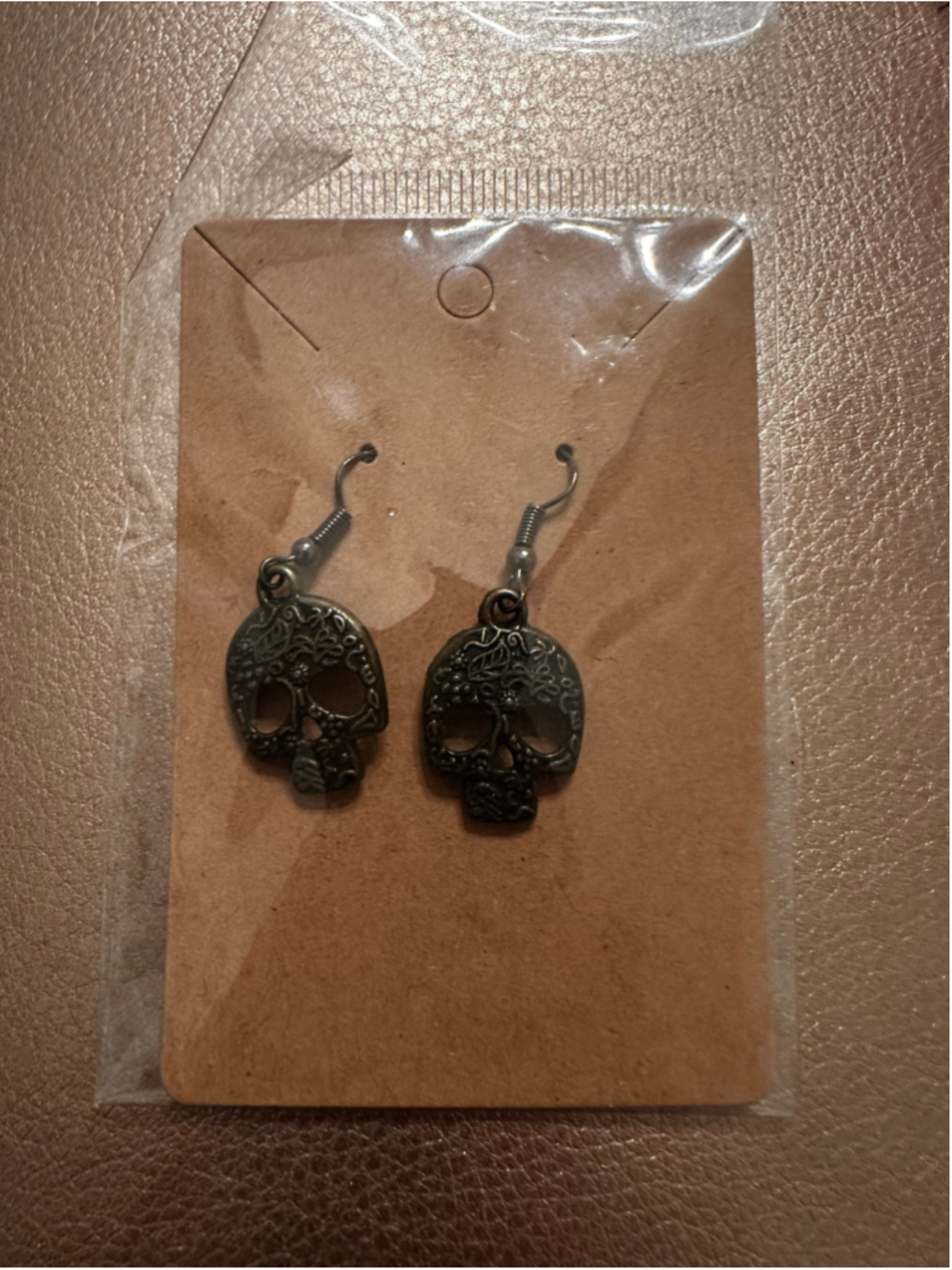 Halloween Theme Unbranded Skull Earrings Bronze